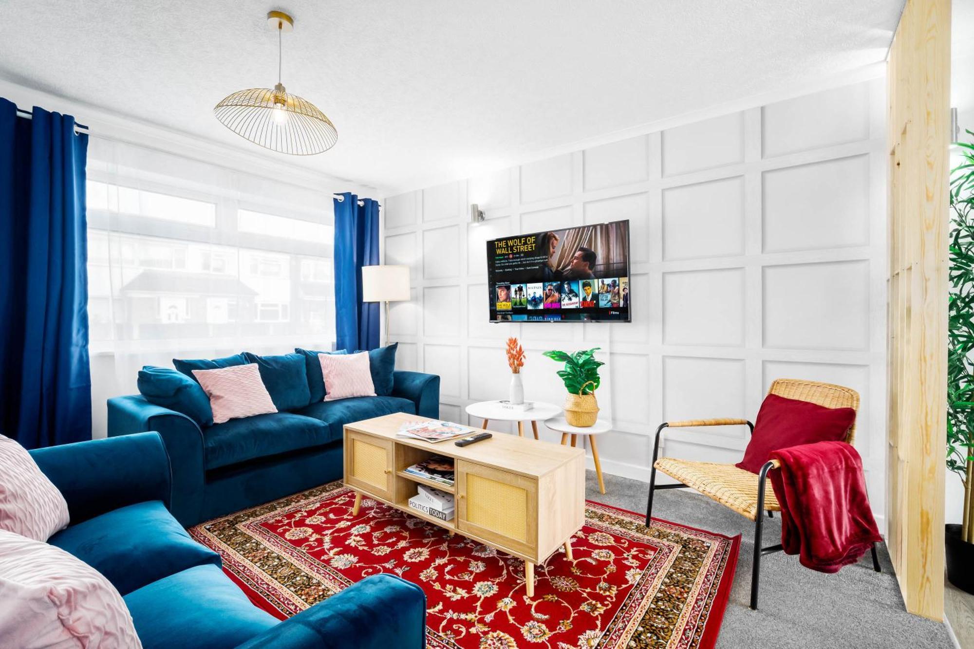Unique 2 Bedroom House - Free Wifi & Netflix - Garden - Parking - 4vc * Minworth